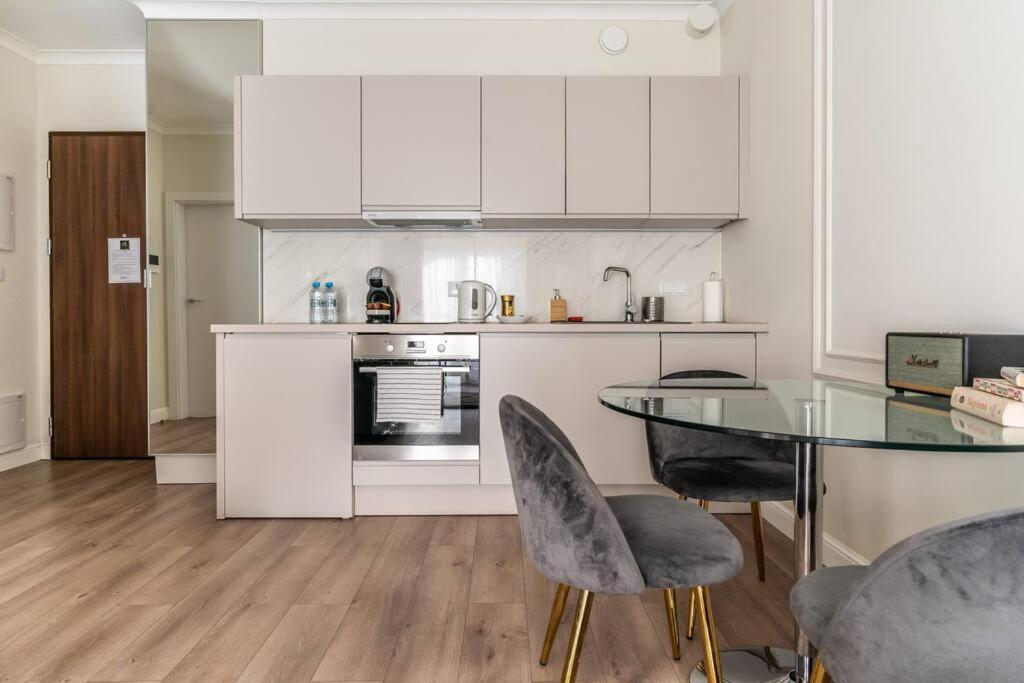 Golden Apartments -City Center - Mennica Residence Βαρσοβία Εξωτερικό φωτογραφία
